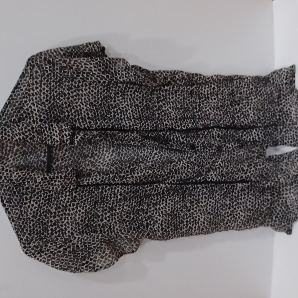 Women's top size 12